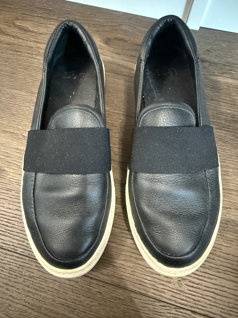 Women’s Ugg Leather Chayze Slip On Sneaker